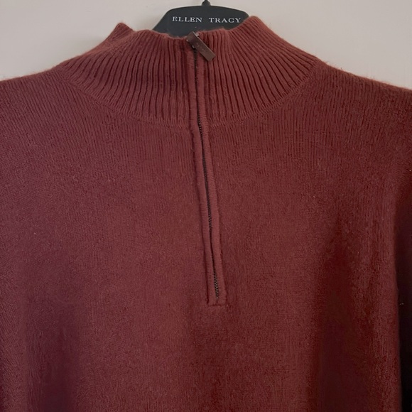 NWOT.  Nordstrom’s men’s 100% Cashmere sweater in maroon.  Neckline 1/4 zipper. - Picture 4 of 10